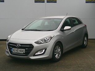 2016 - Hyundai i30 Manual