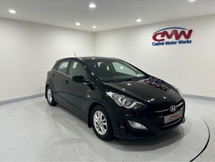 2016 - Hyundai i30 Manual