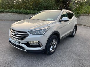 2016 - Hyundai Santa Fe Manual