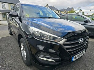 2016 - Hyundai Tucson Manual