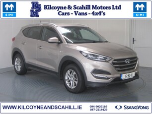 2016 - Hyundai Tucson Manual