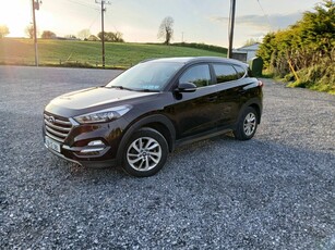 2016 - Hyundai Tucson Manual