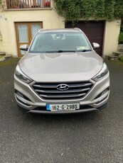 2016 - Hyundai Tucson Manual