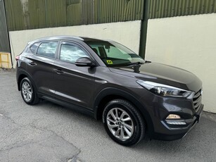 2016 - Hyundai Tucson Manual