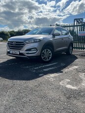 2016 - Hyundai Tucson Manual