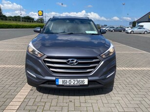 2016 - Hyundai Tucson Manual