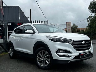 2016 - Hyundai Tucson Manual