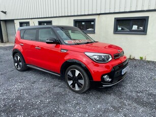 2016 - Kia Soul Manual