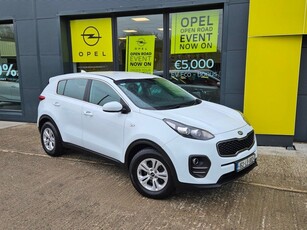 2016 - Kia Sportage Manual