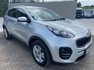 2016 - Kia Sportage Manual