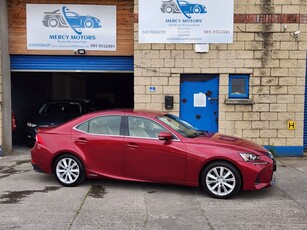 2016 - Lexus IS Automatic