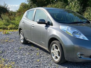 2016 - Nissan Leaf Automatic