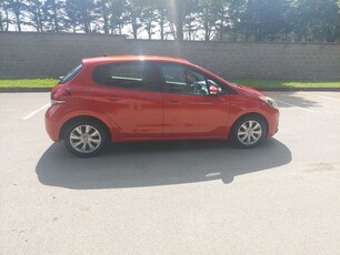 2016 - Peugeot 208 Automatic