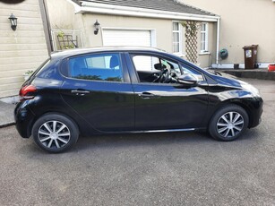 2016 - Peugeot 208 Manual