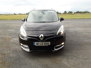 2016 - Renault Grand Scenic Manual