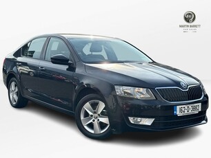 2016 - Skoda Octavia Manual