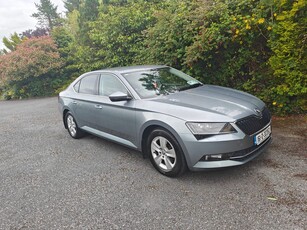 2016 - Skoda Superb Manual