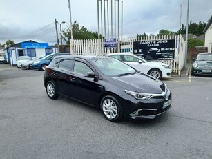 2016 - Toyota Auris Automatic