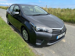 2016 - Toyota Corolla Manual