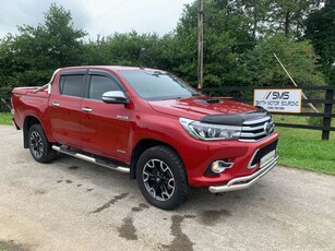 2016 - Toyota Hilux Manual