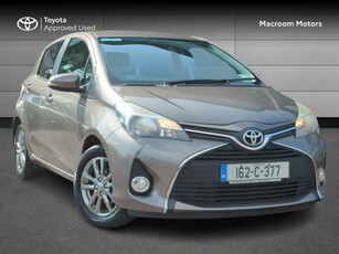 2016 - Toyota Yaris Manual