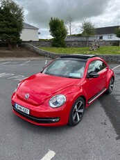 2016 - Volkswagen Beetle Manual