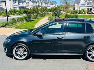 2016 - Volkswagen Golf Automatic