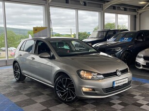 2016 - Volkswagen Golf Manual