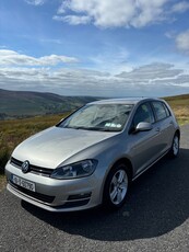 2016 - Volkswagen Golf Manual