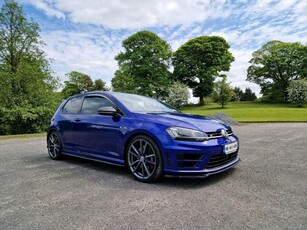 2016 - Volkswagen Golf Manual