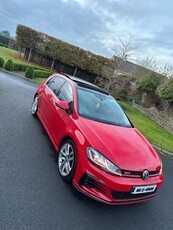 2016 - Volkswagen Golf Manual