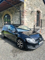 2016 - Volkswagen Golf Manual