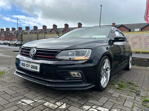 2016 - Volkswagen Jetta Manual