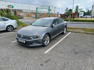 2016 - Volkswagen Passat Manual