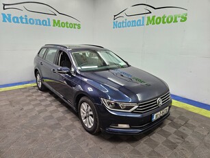 2016 - Volkswagen Passat Manual