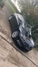 2016 - Volkswagen Passat Manual