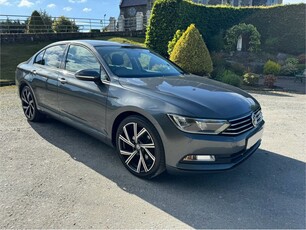 2016 - Volkswagen Passat Manual