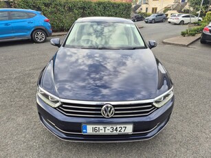 2016 - Volkswagen Passat Manual