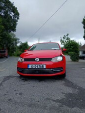 2016 - Volkswagen Polo Automatic