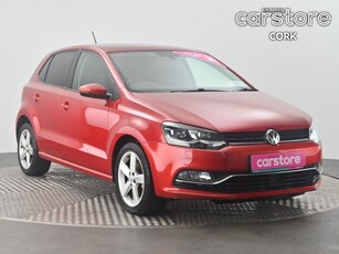 2016 - Volkswagen Polo Automatic