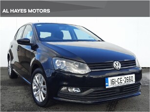 2016 - Volkswagen Polo Manual