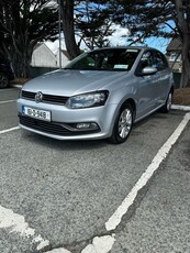 2016 - Volkswagen Polo Manual