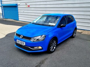 2016 - Volkswagen Polo Manual