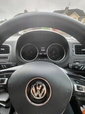 2016 - Volkswagen Polo Manual