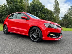 2016 - Volkswagen Polo Manual