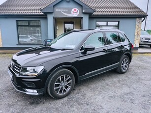 2016 - Volkswagen Tiguan Manual