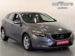 2016 - Volvo V40 Manual