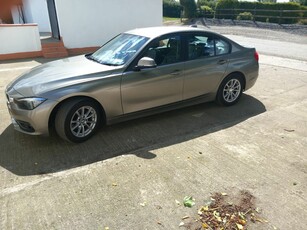 2017 - BMW 3-Series Manual