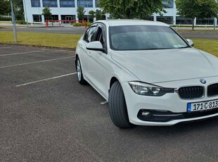 2017 - BMW 3-Series Manual