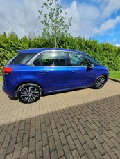 2017 - Citroen C4 Picasso Manual